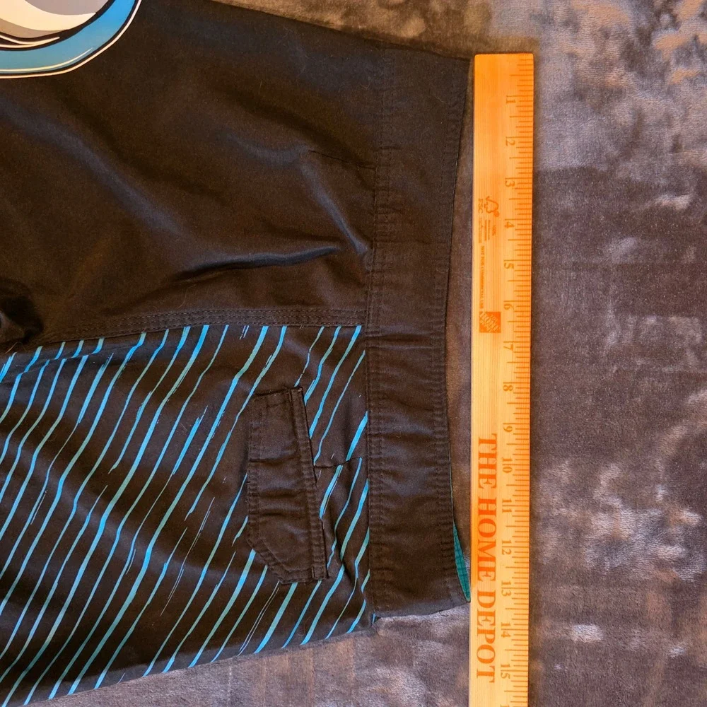 Metal Mulisha Boardshorts Size 27 Black Teal Zombie Skull Graphic Swim Trunks